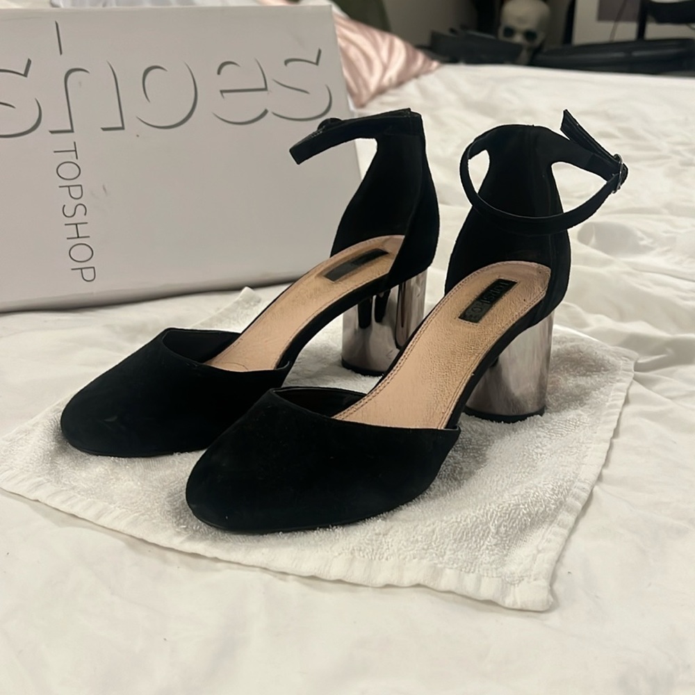 Topshop posh mod Maryjane’s black suede with gunmetal silver round heel, comfy